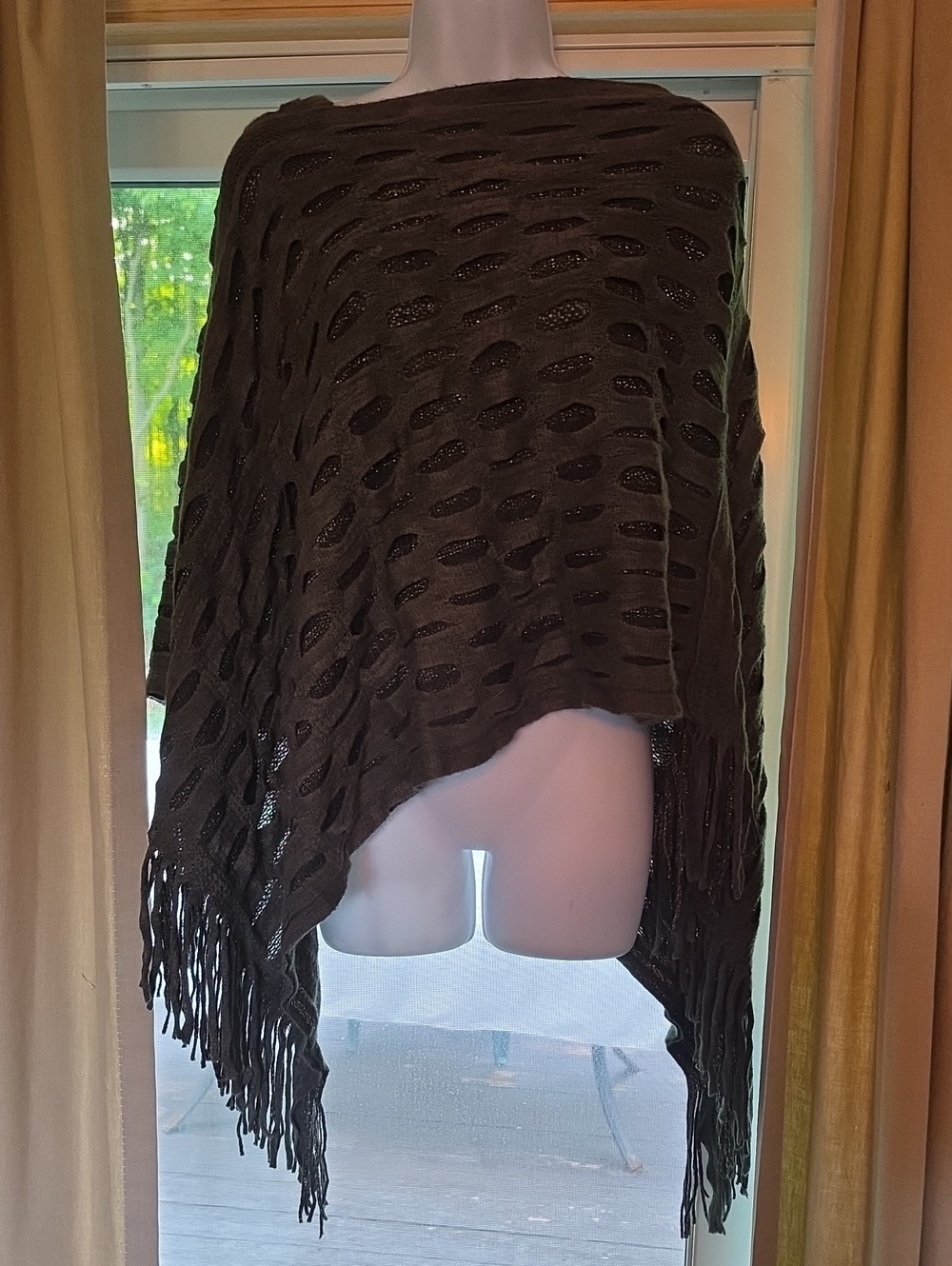 Fringed Revwrsable Poncho Sweater Scarf in Dark Gray With Silver And Gold Thread